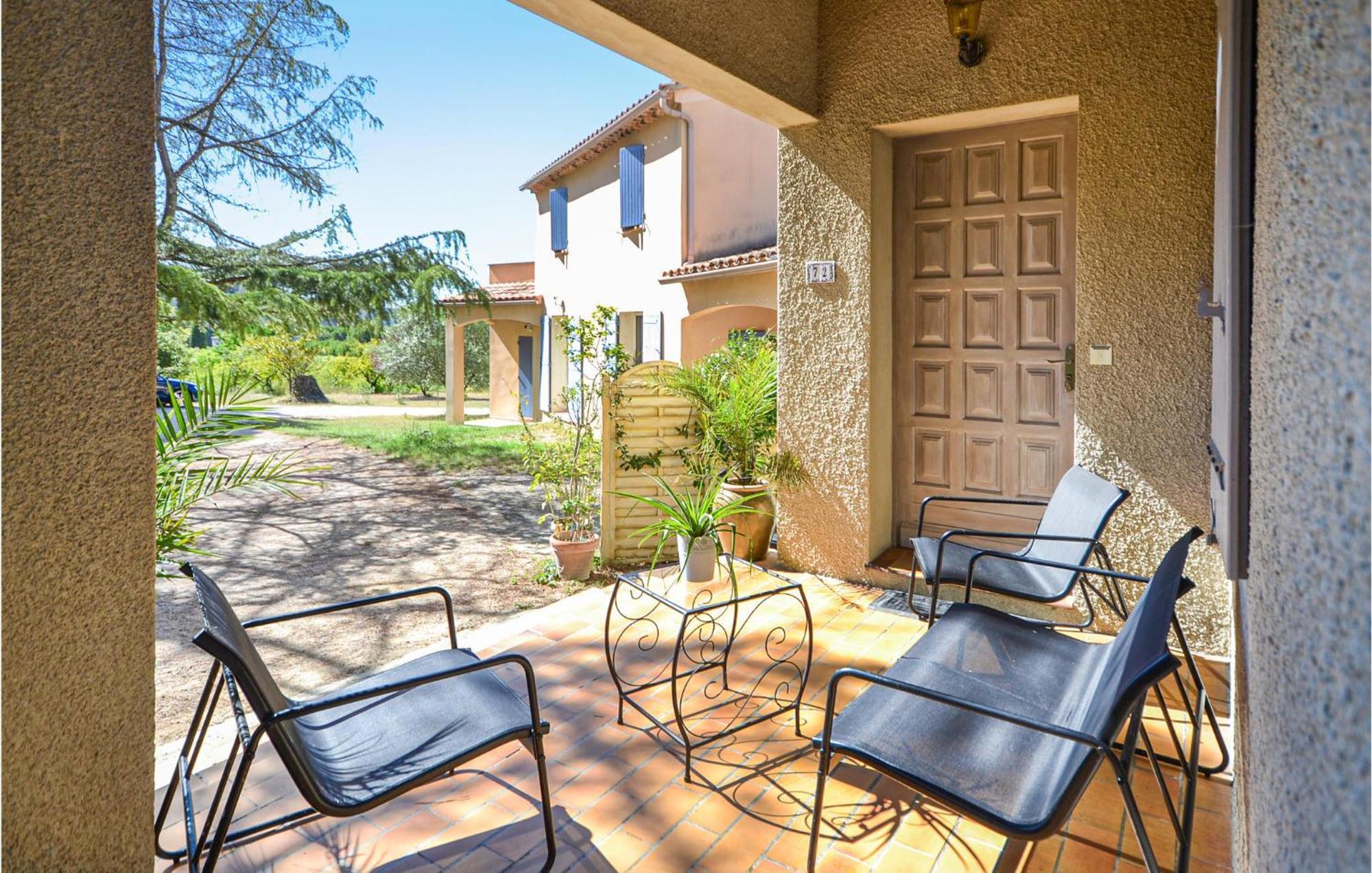 1 Bedroom Pet Friendly Home In Entrechaux 외부 사진